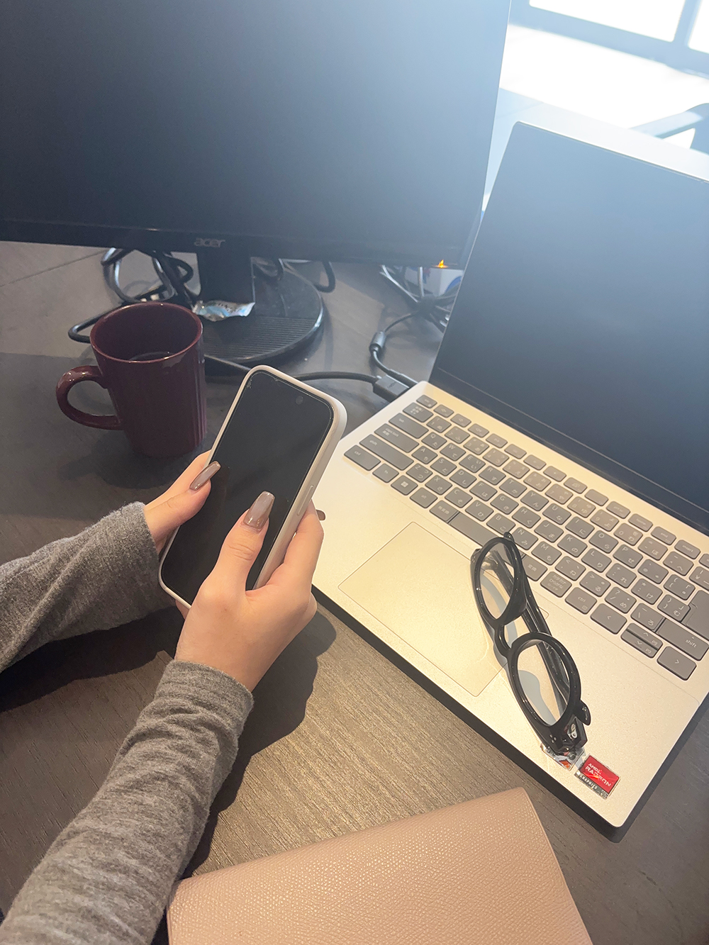 SNS運用・PC作業